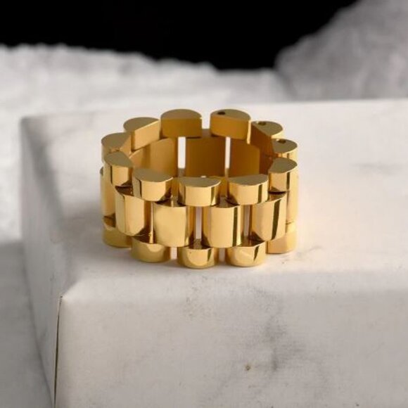 Minimalist Watch Band Ring | 18K Gold Plated Ring | Size 9 - Picture 1 of 4